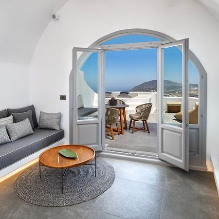 Eteoro Suites Imerovígli Extérieur photo