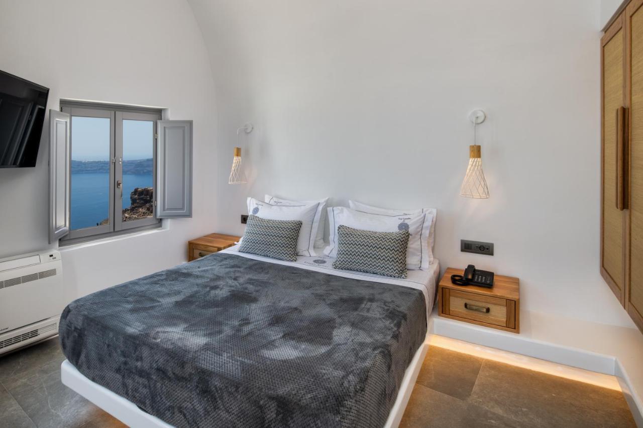Eteoro Suites Imerovígli Extérieur photo