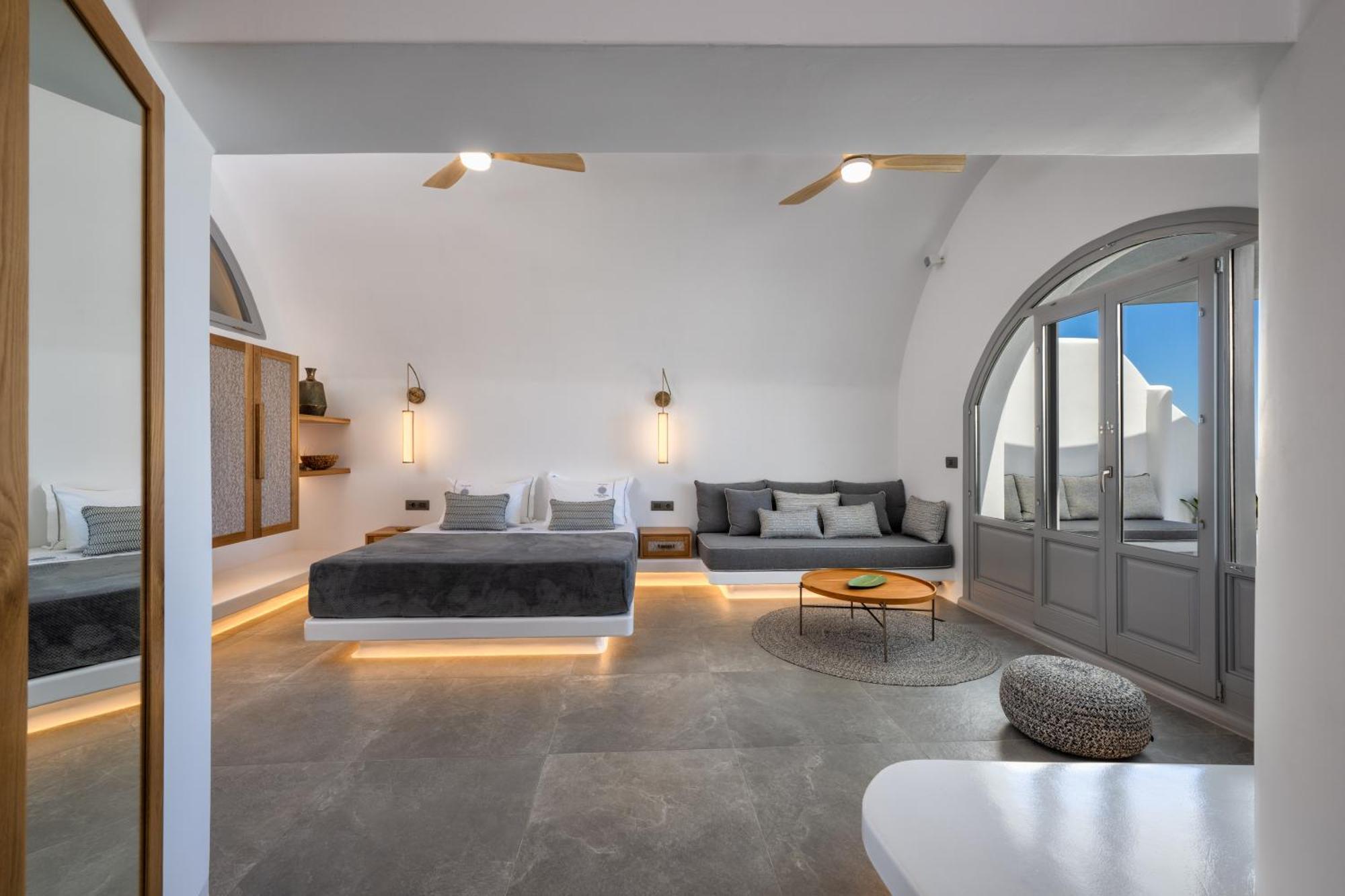 Eteoro Suites Imerovígli Extérieur photo